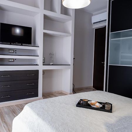 Thea Panoramic Sea View Apartment Agios Nikolaos  Bagian luar foto