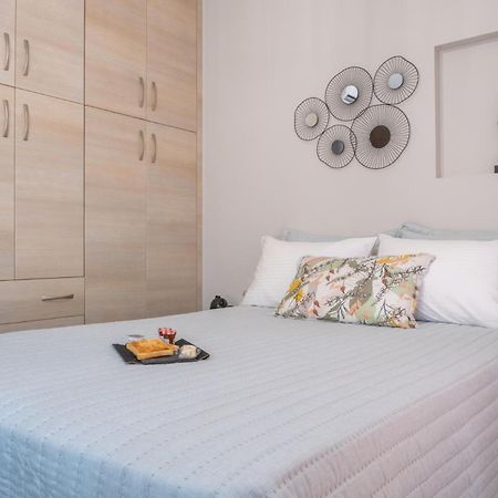 Thea Panoramic Sea View Apartment Agios Nikolaos  Bagian luar foto