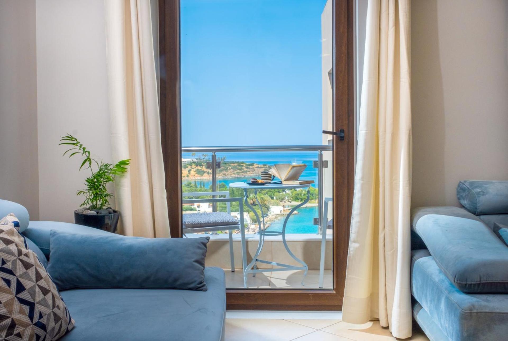 Thea Panoramic Sea View Apartment Agios Nikolaos  Bagian luar foto